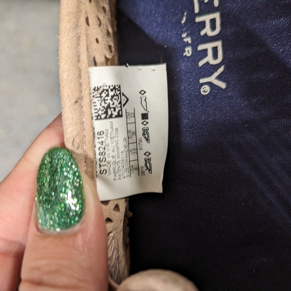 Sperry seaside slip ons - Picture 3 of 3